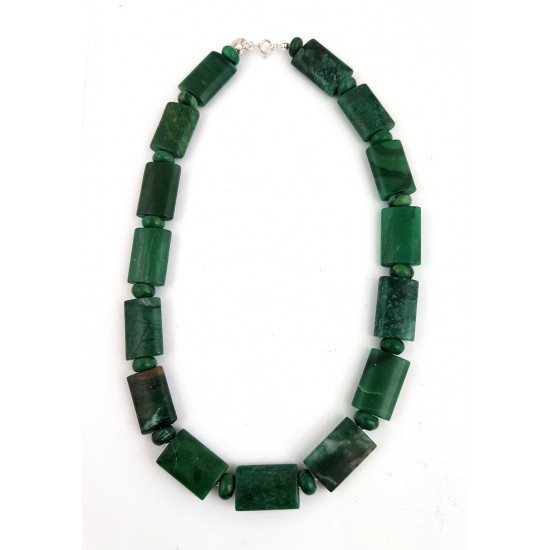 Halskette aus Afrika Jade